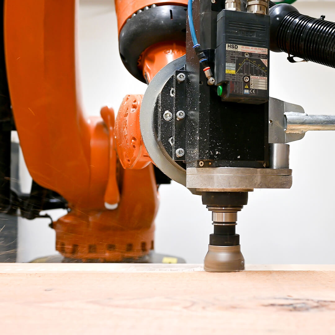 MM Fräsen: Frässervice für Schreinereien, Zimmereien und holzverarbeitende Betriebe